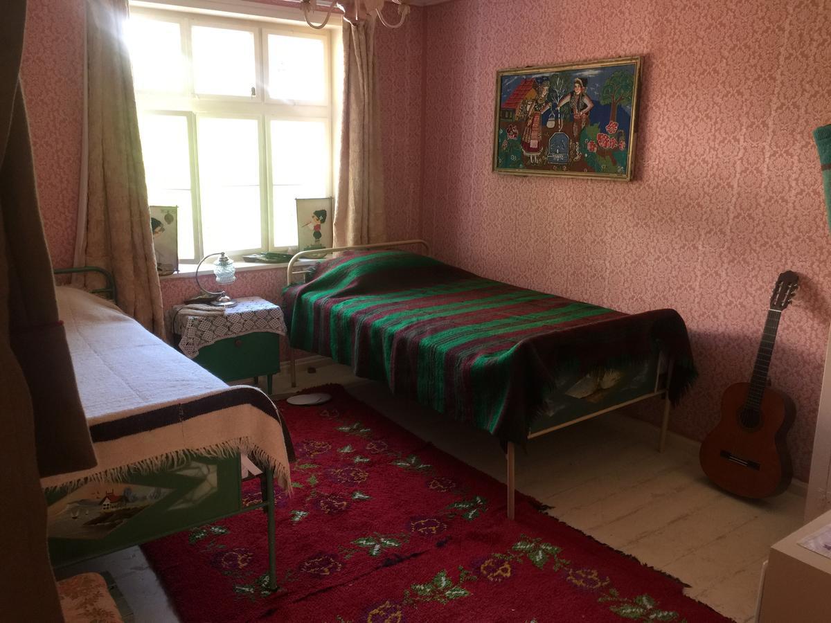 ホテル The Pink House Polkovnik Serafimovo エクステリア 写真